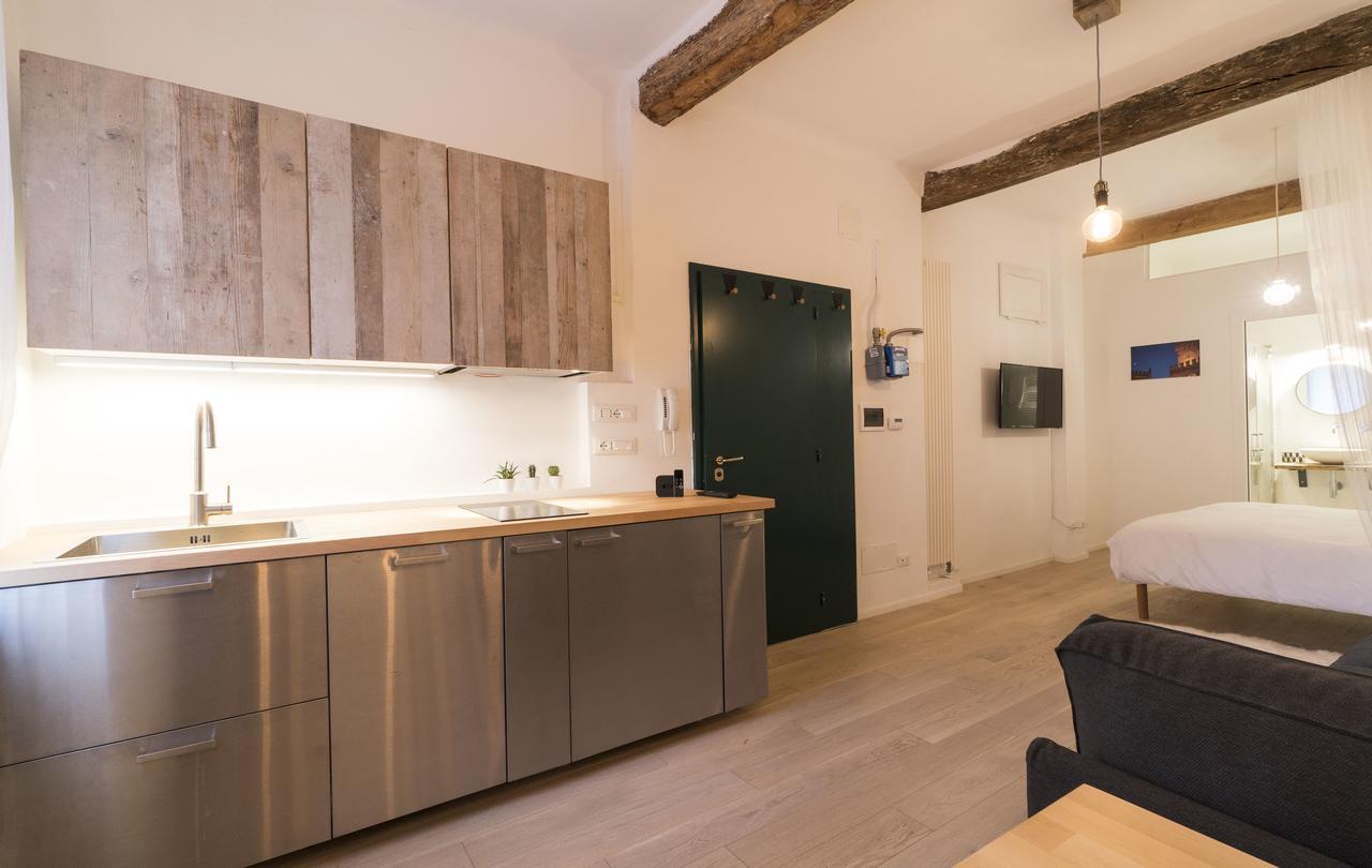 Lovely Studio D'Azeglio By Studio Vita Bologna Exteriör bild