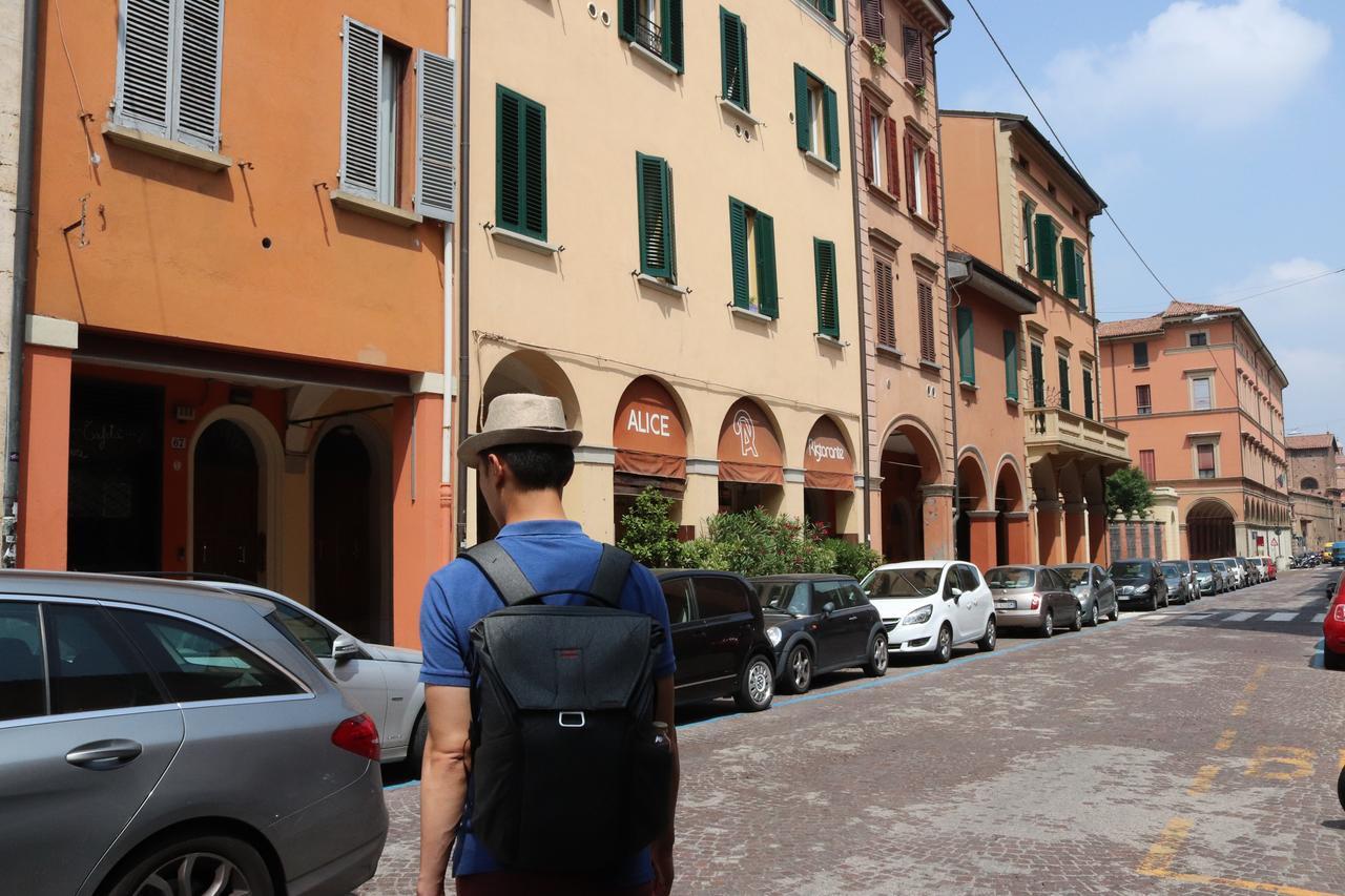 Lovely Studio D'Azeglio By Studio Vita Bologna Exteriör bild